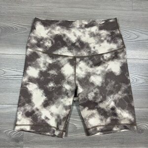 Tan Lines Cloud Tie-Dye Bike Shorts Medium Neutral Lounge Active Athleisure